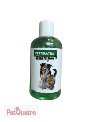 PETQUATRO ÇAM KOKULU KEDİ KÖPEK ŞAMPUAN 250ML